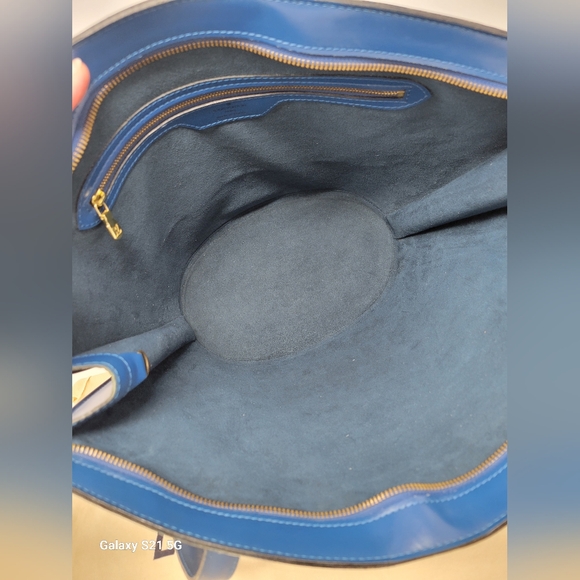 LV St Jacques Epi Shoulder Bag & Dustbag - Picture 9 of 12